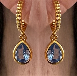 Kugle øreringe med blå dråbeformet CZ sten