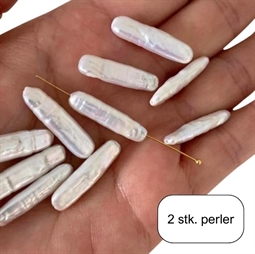 Lange hvide Biwa ferskvandsperler, ca. 25 mm, 2 stk.