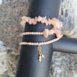 3 elastik armbånd med peach moonstone