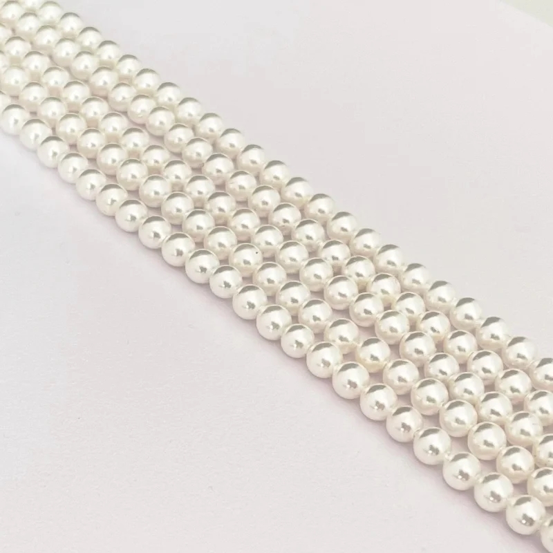 15 stk. 4 mm Hvide Shell perler