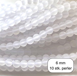 10 stk. 6 mm MAT Bjergkrystal perler