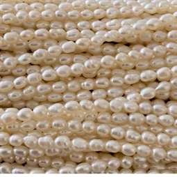 Ferskvandsperler, Hvid, Rice,  ca. 6 - 8 mm, Streng
